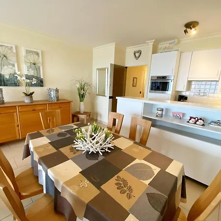 In By The Sea Apartmán *